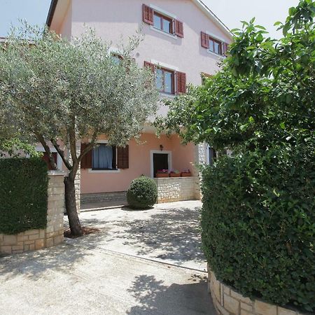 מדולין Guest House Ljubica מראה חיצוני תמונה