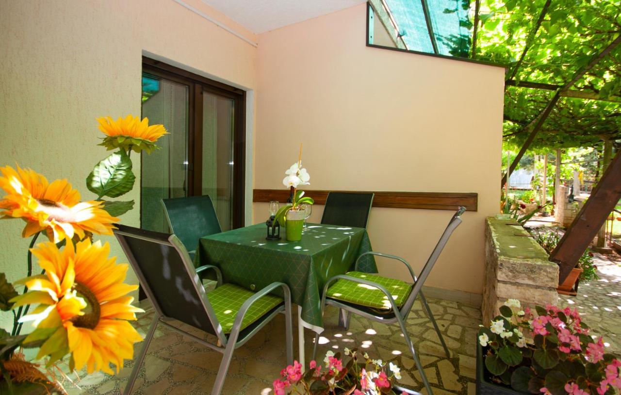 מדולין Guest House Ljubica מראה חיצוני תמונה