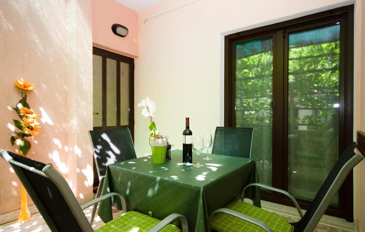 מדולין Guest House Ljubica מראה חיצוני תמונה