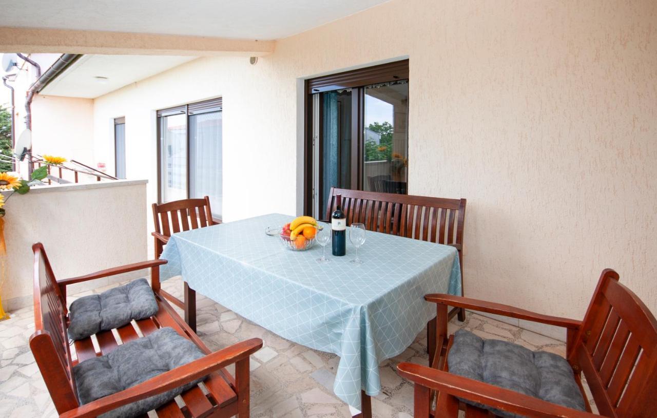 מדולין Guest House Ljubica מראה חיצוני תמונה