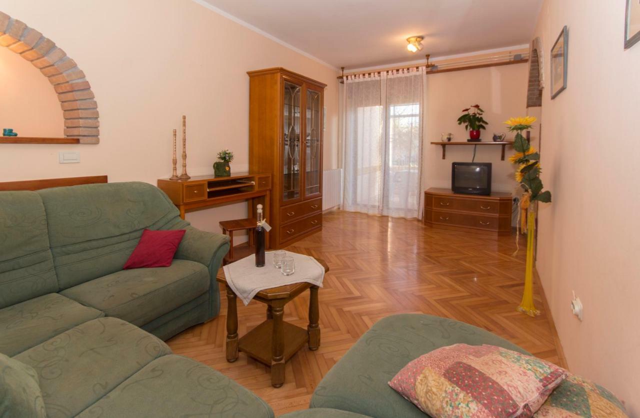 מדולין Guest House Ljubica מראה חיצוני תמונה