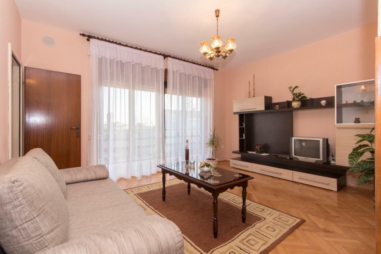 מדולין Guest House Ljubica מראה חיצוני תמונה