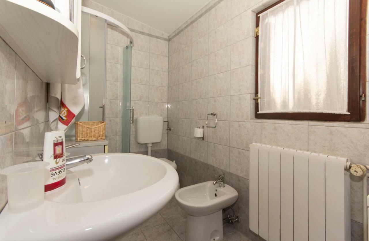 מדולין Guest House Ljubica מראה חיצוני תמונה